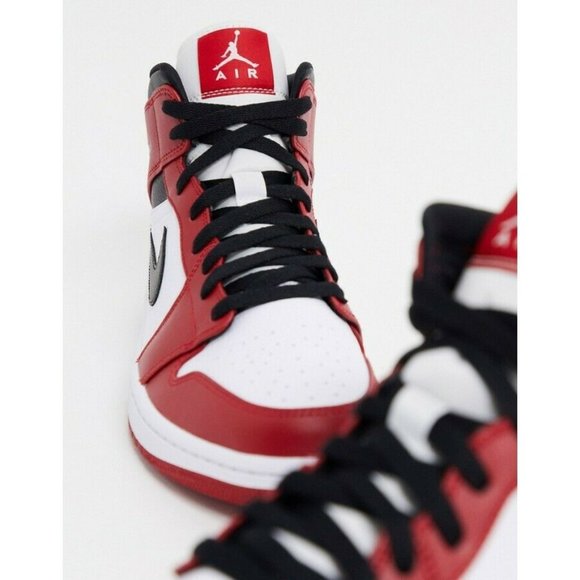 air jordan 1 mid white heel